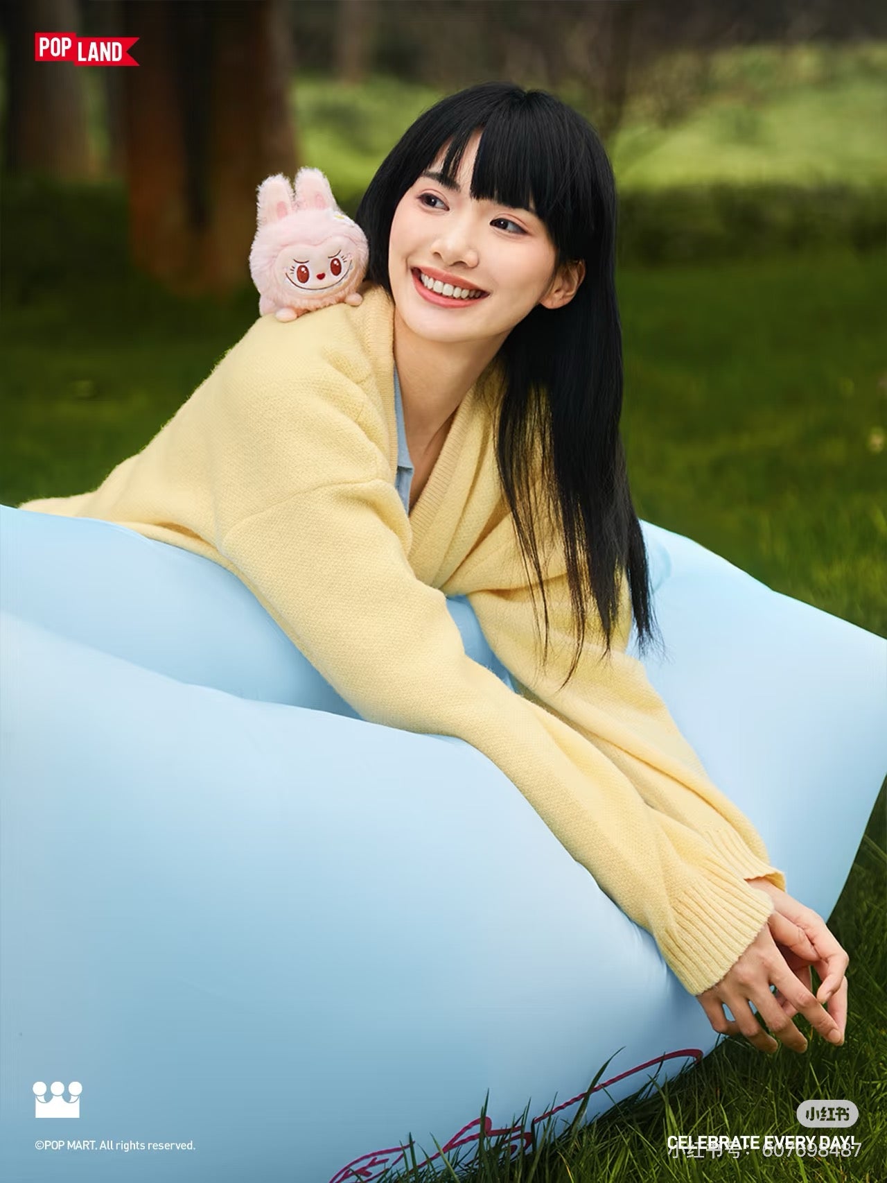 mokoko-shoulder doll