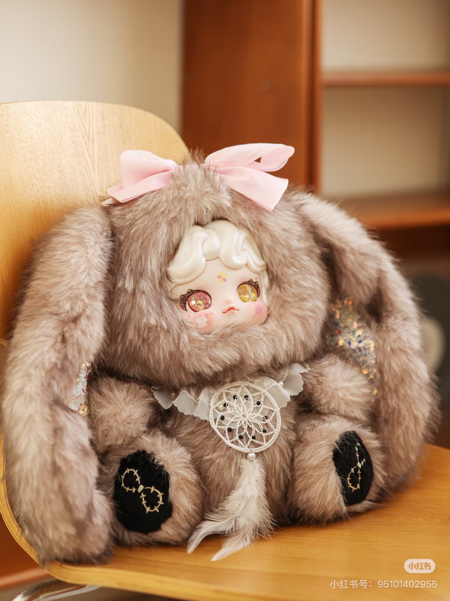 Bella Dream Catcher Rabbit 600%