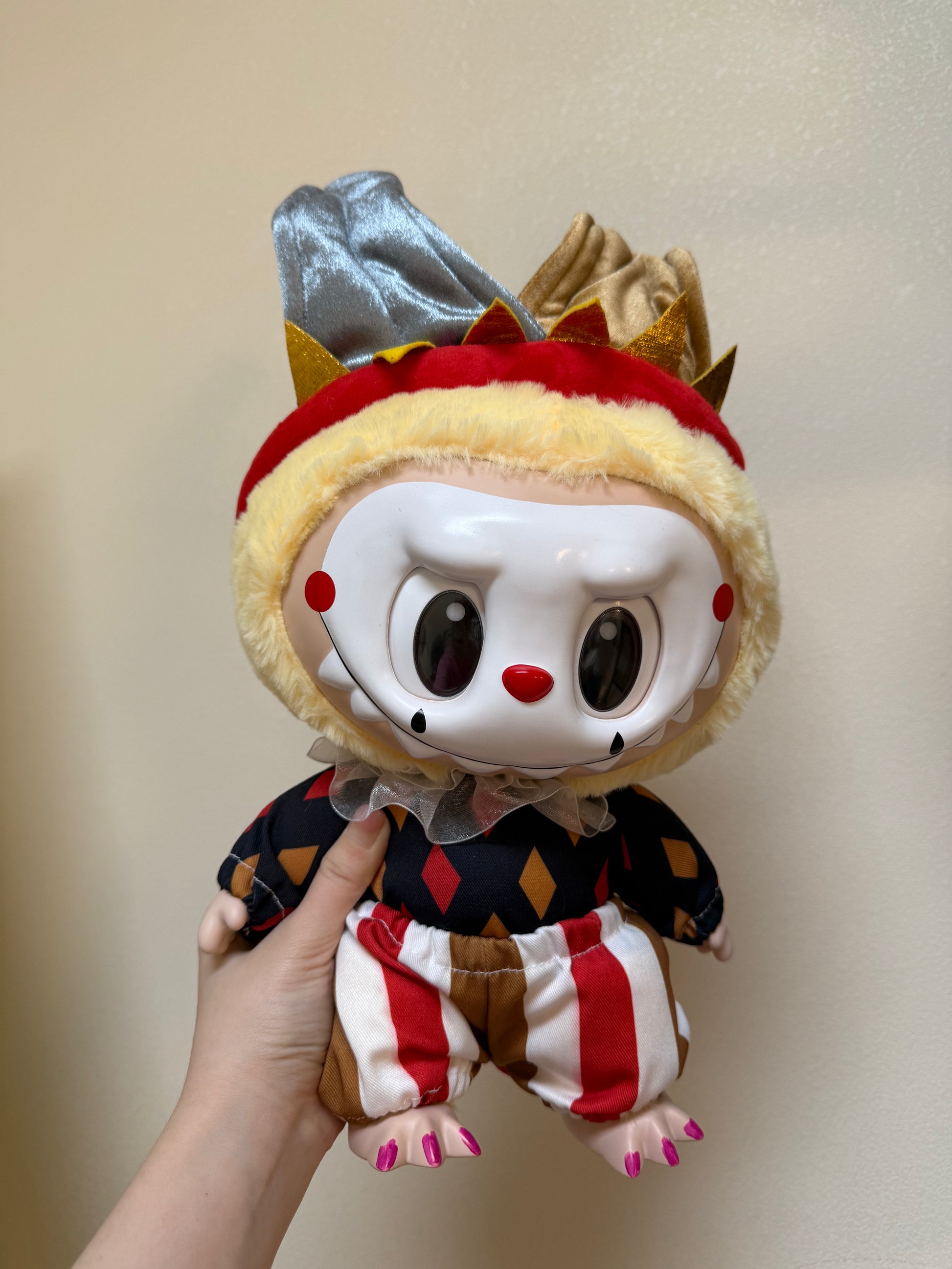 Labubu Clwon Labubu Customs Juggling Clown 38cm – YYmart-Toys
