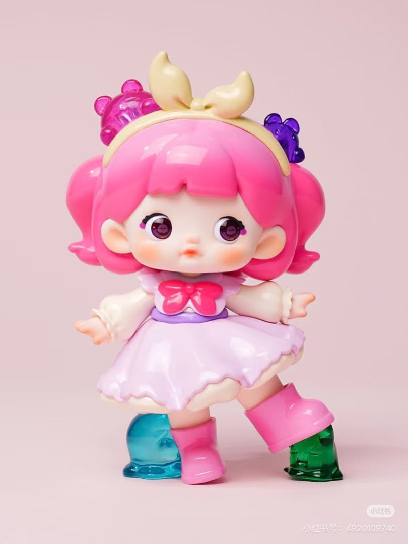 nommi little world